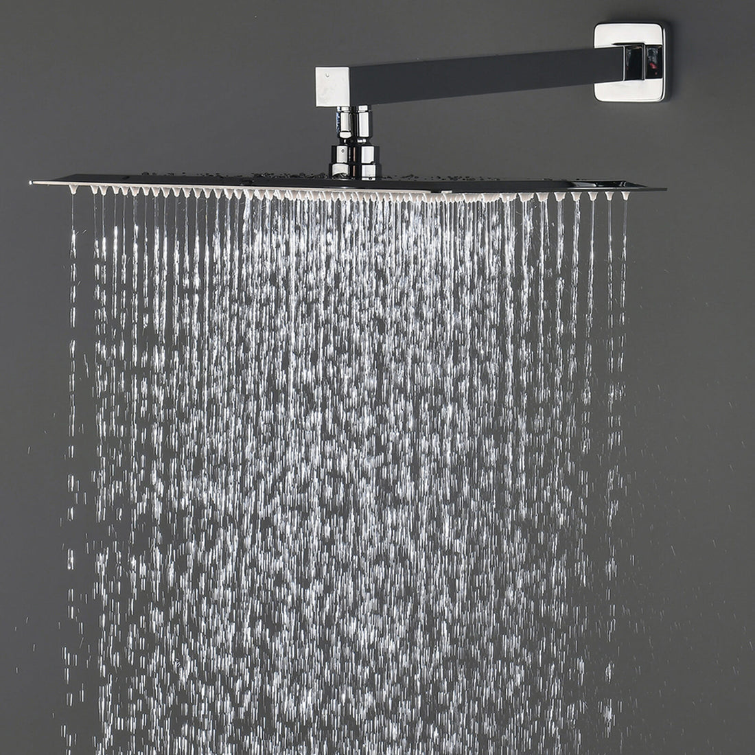 Mirror finish chrome rainfall shower head