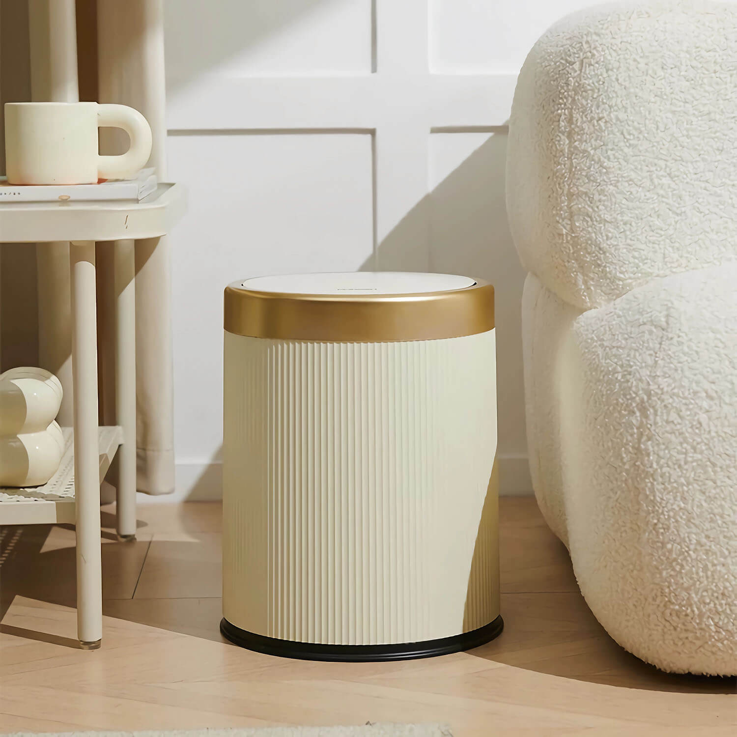 Motion sensor trash can for modern bathroom