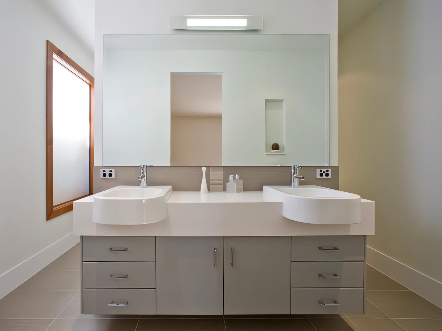 T-Shaped Bathroom Layout with Hidden Toilet
