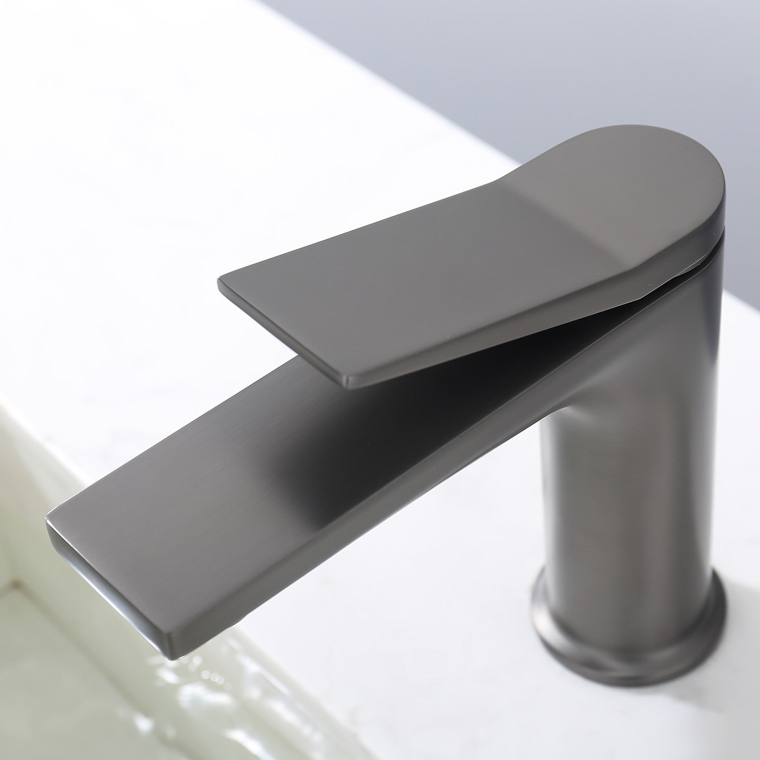 close-up image of Grey Single Hole Single Handle Bathroom Faucet