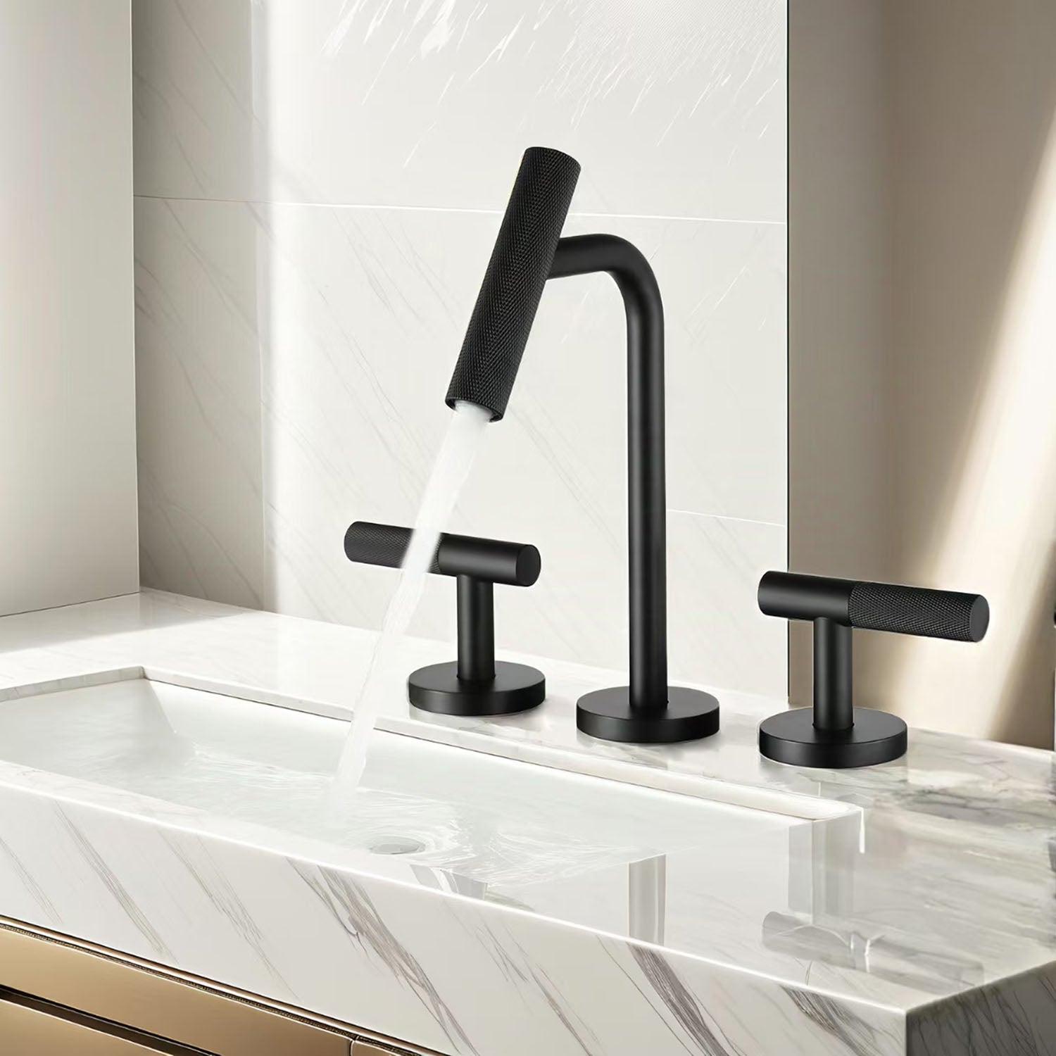 water flow from Matte Black 8" Widespread Two-Handle Bathroom Sink Faucet