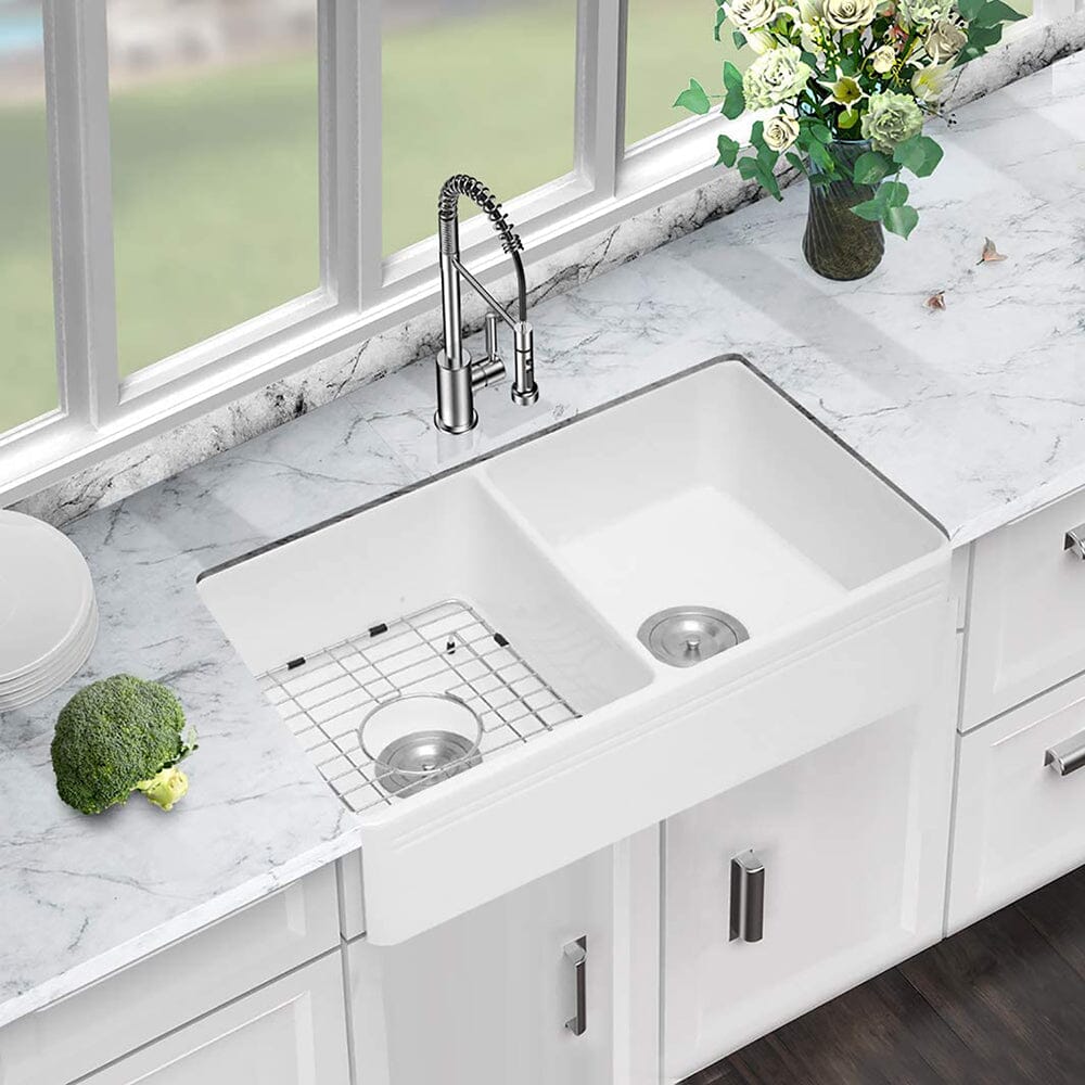 Drainboard Sinks: What to Know Before You Buy  White ceramic kitchen sink,  Ceramic kitchen sinks, Kitchen sink design