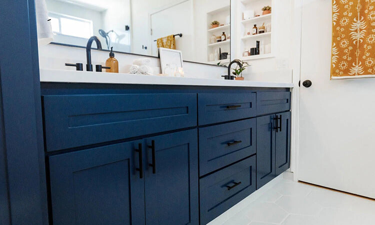 Hardware Pairing Tips for Blue Bathroom Vanities