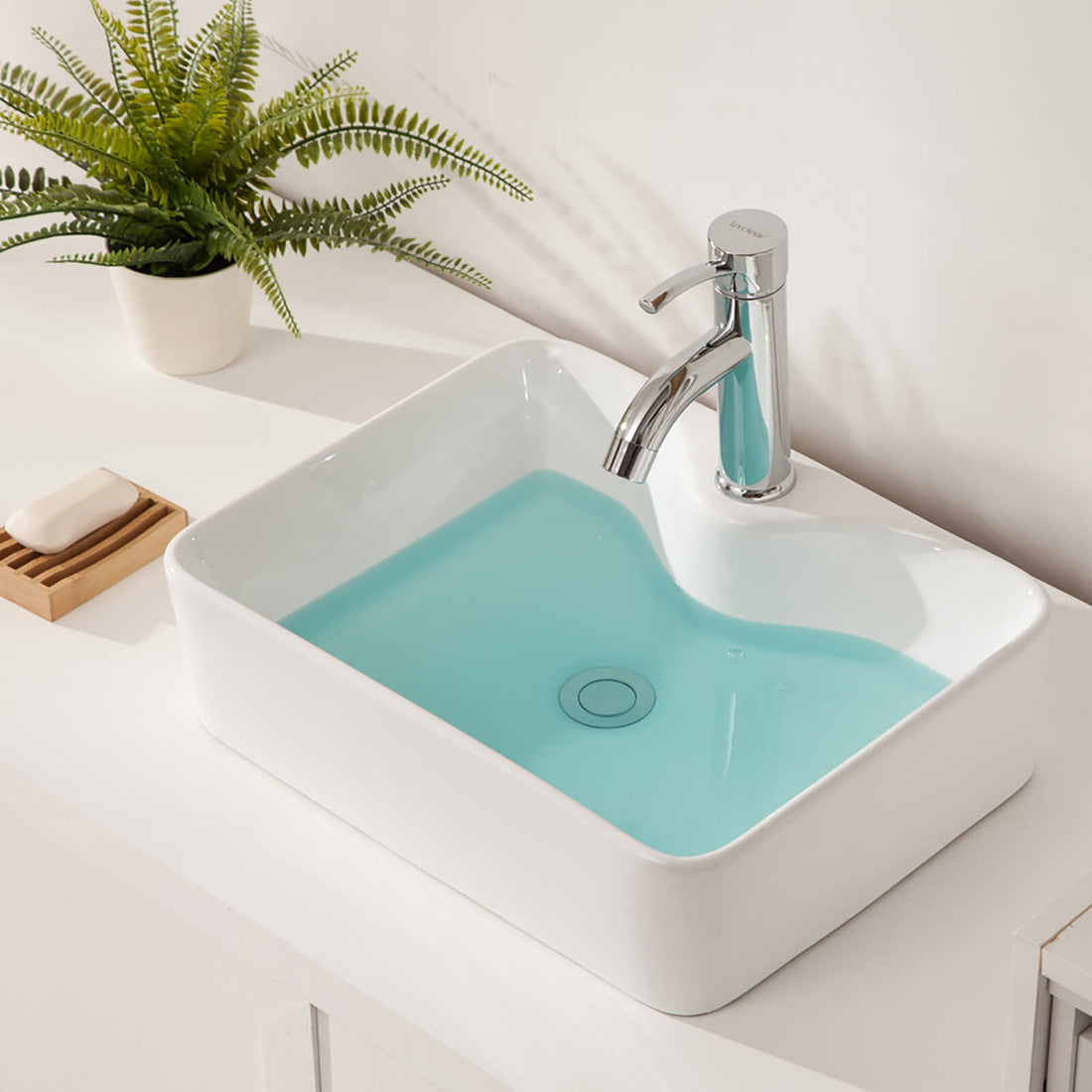 19 inch white ceramic bathroom sink with glossy finish