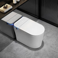 Inodoro inteligente moderno con bidé, luz LED, asiento calefactable y descarga automática sin tanque. 