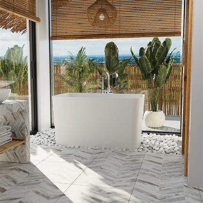 White Japanese Style Bathtub with Built-in Seat