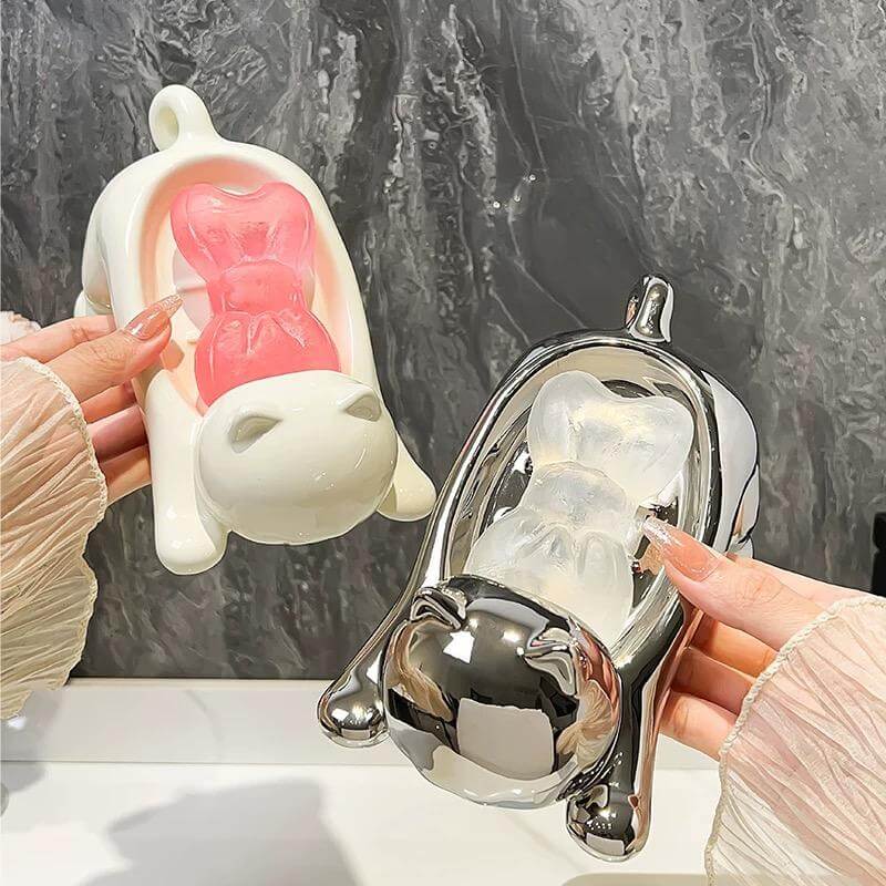 Ceramic cat soap dish with drainage holes for bathroom sink