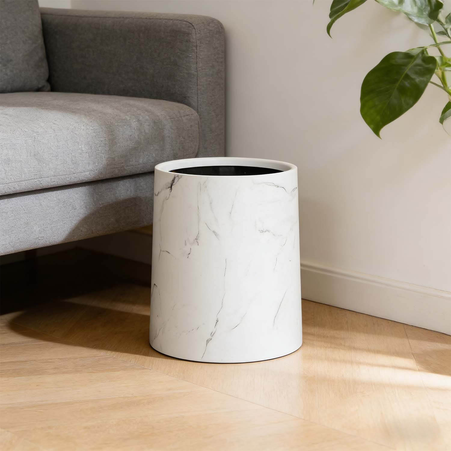 Double bin trash can with inner bucket