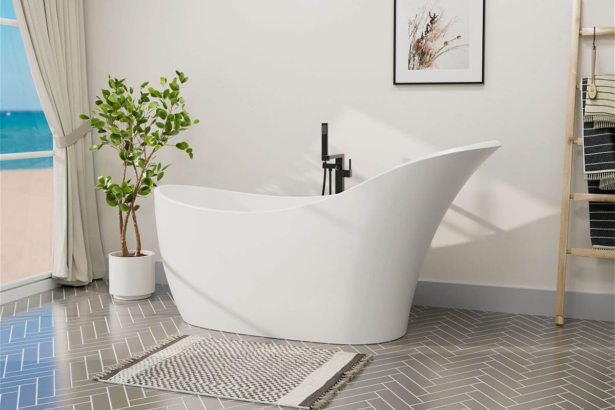 Luxurious single slipper bathtub