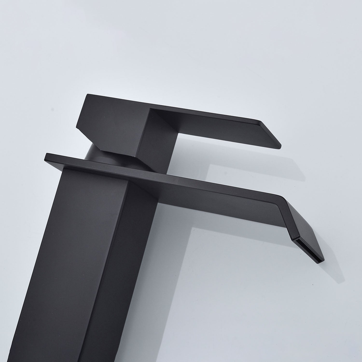 Matte Black Single Handle Bathroom Faucet
