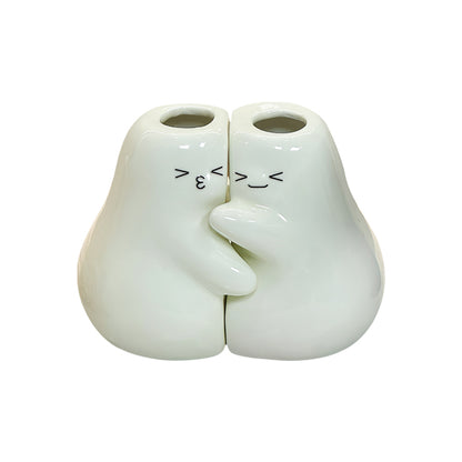 Cute toothbrush holder for sweet couples
