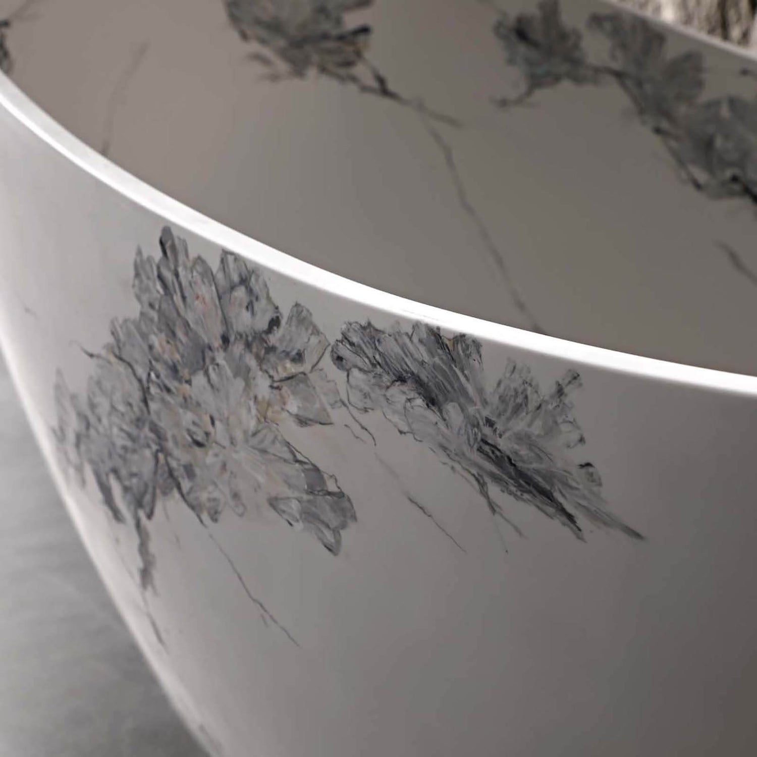 freestanding bathtub with oriental ink art pattern